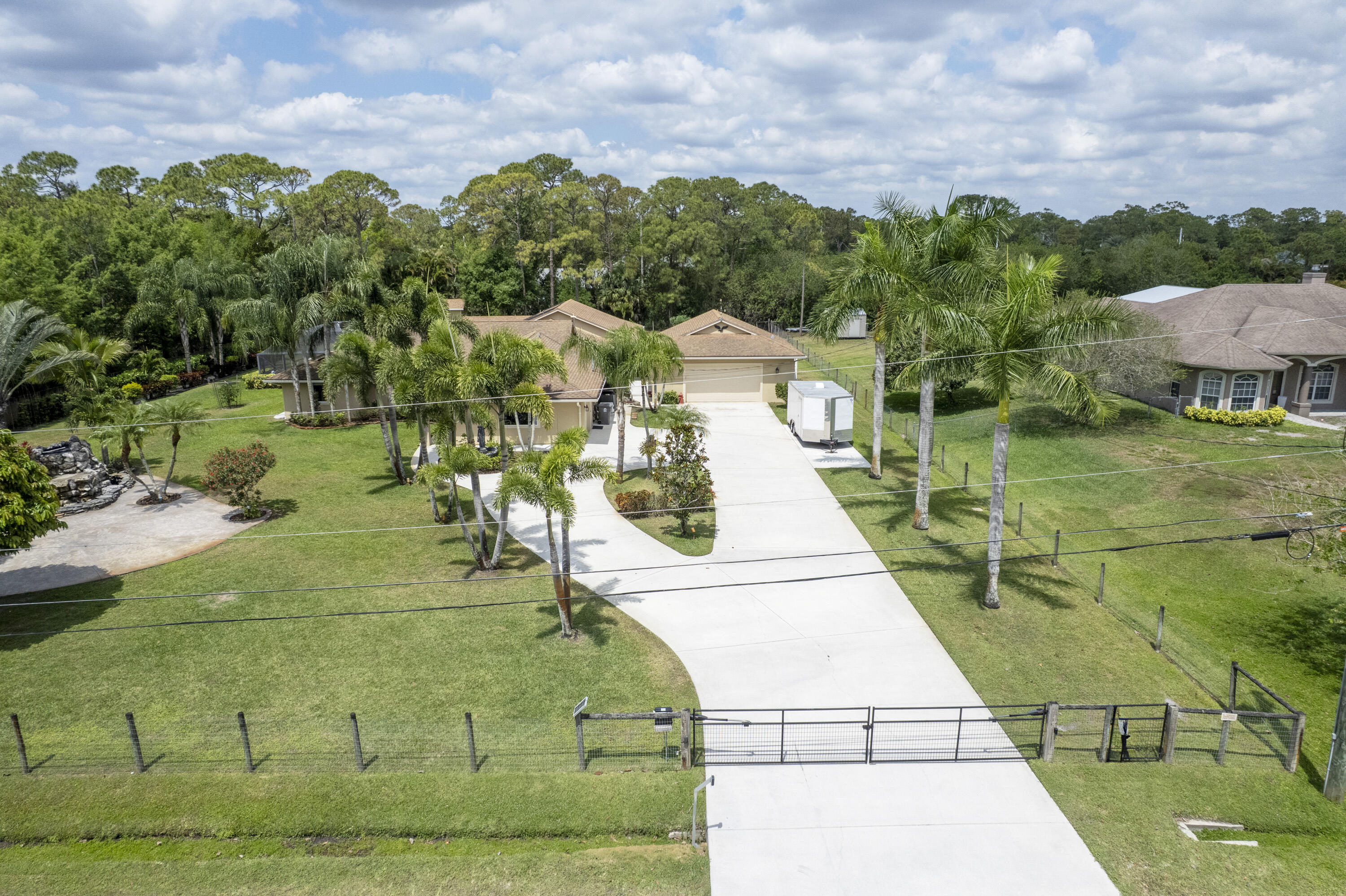 16845 128th Trail N