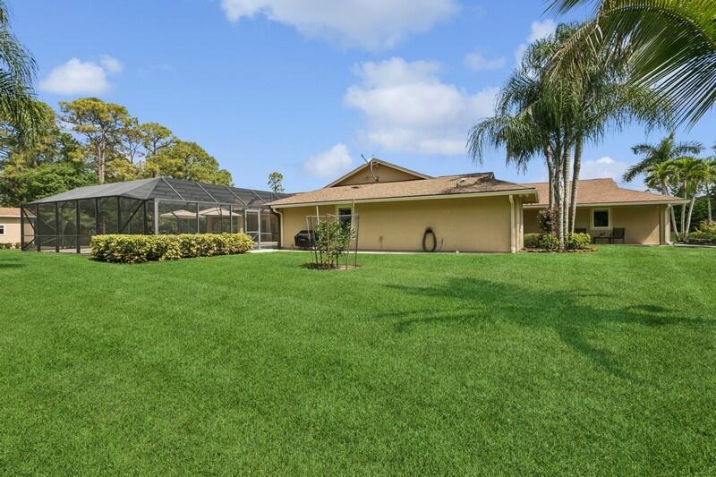 16845 128th Trail N