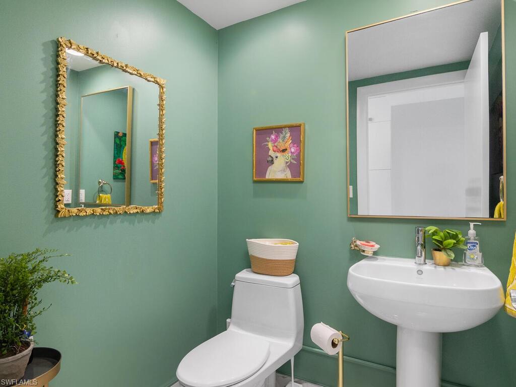 3000 Oasis Grand BLVD # 2107