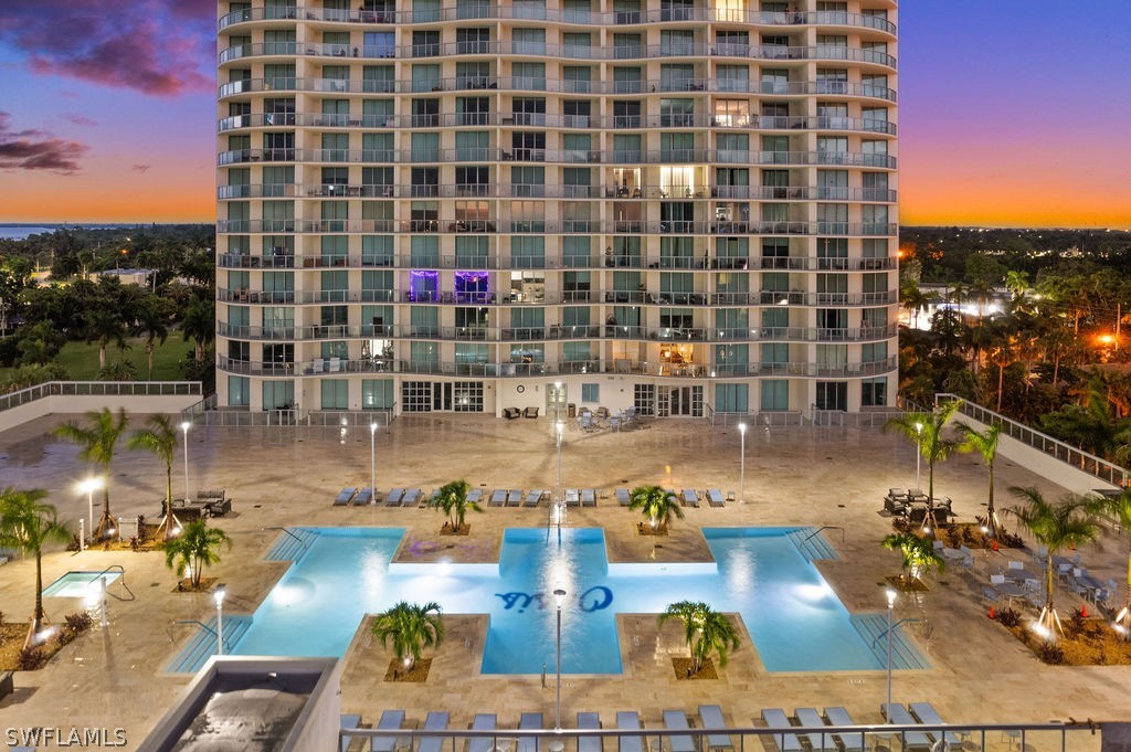 3000 Oasis Grand BLVD 2107