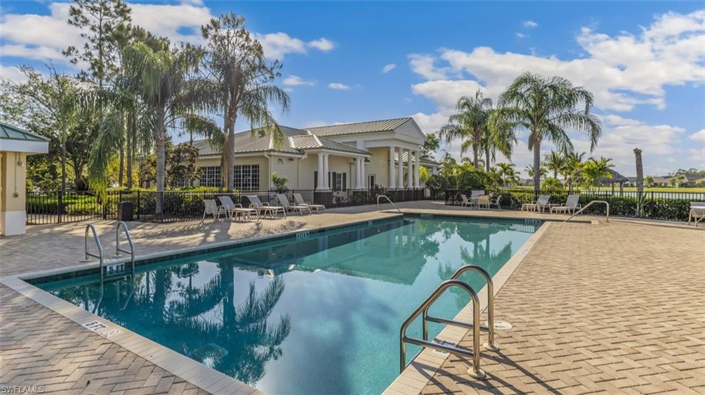 20300 Camino Torcido LOOP