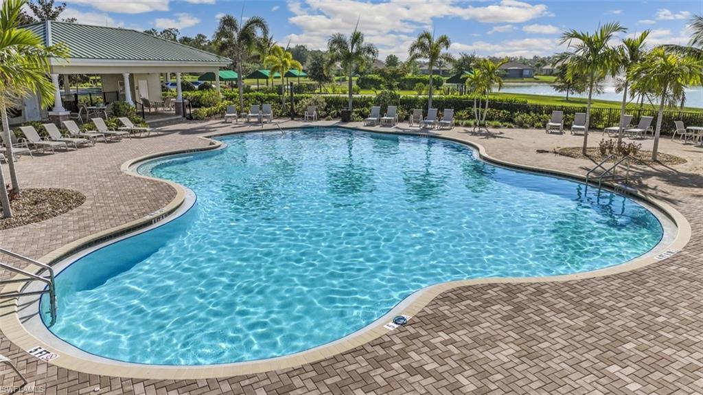 20300 Camino Torcido LOOP