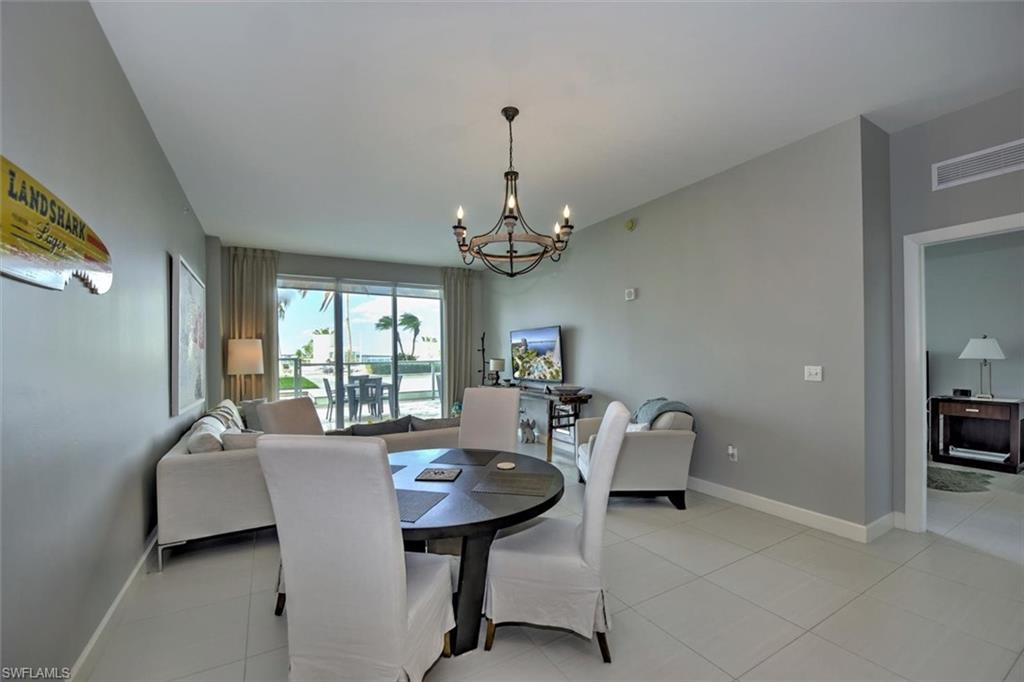 3000 Oasis Grand BLVD # 407