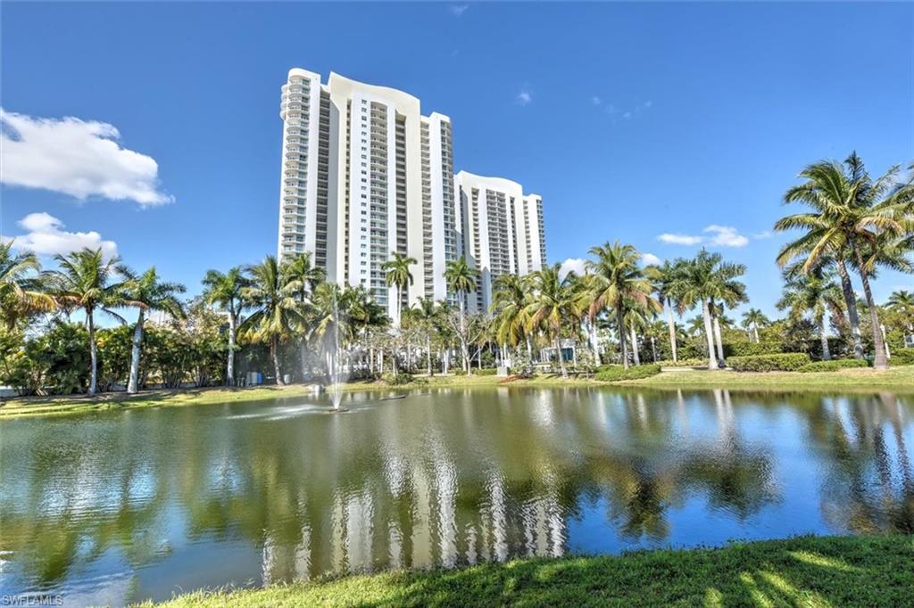 3000 Oasis Grand BLVD # 407