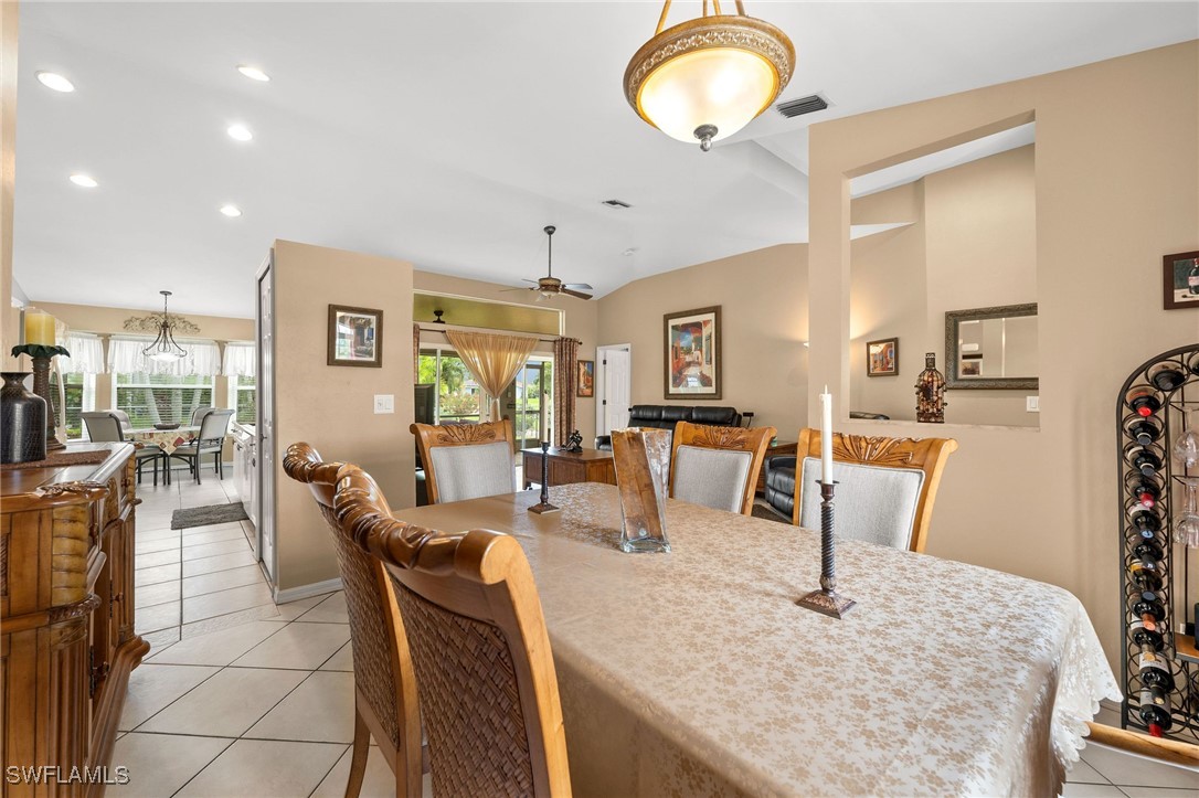 3930 SW 26th CT