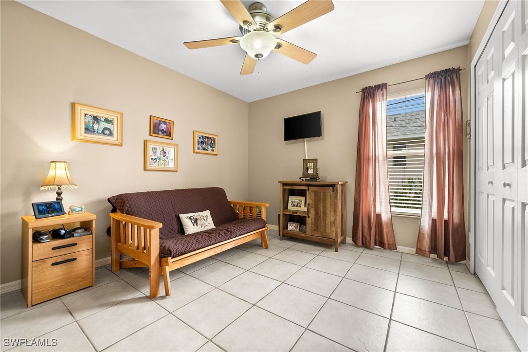 3930 SW 26th CT