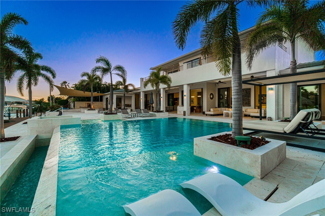 4959 Seville CT