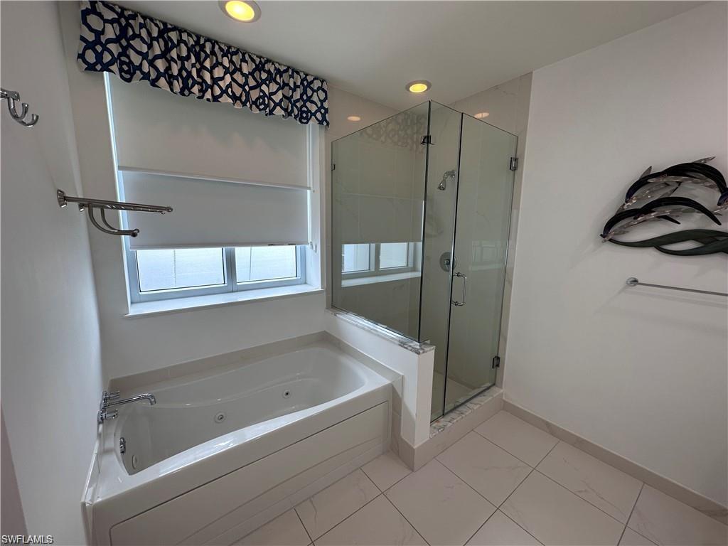 3000 Oasis Grand BLVD Unit: MPH7