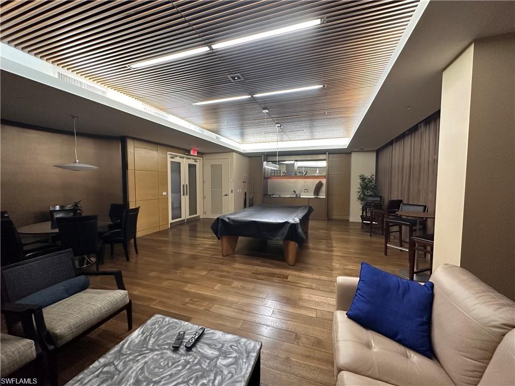 3000 Oasis Grand BLVD Unit: MPH7