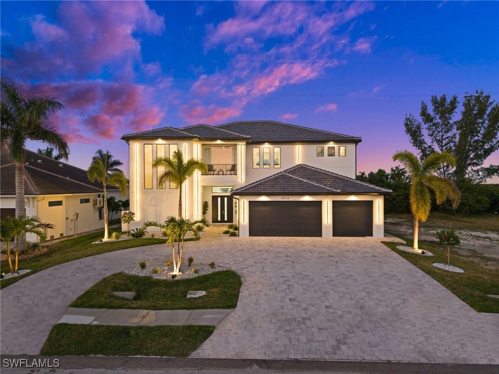 3512 Surfside BLVD