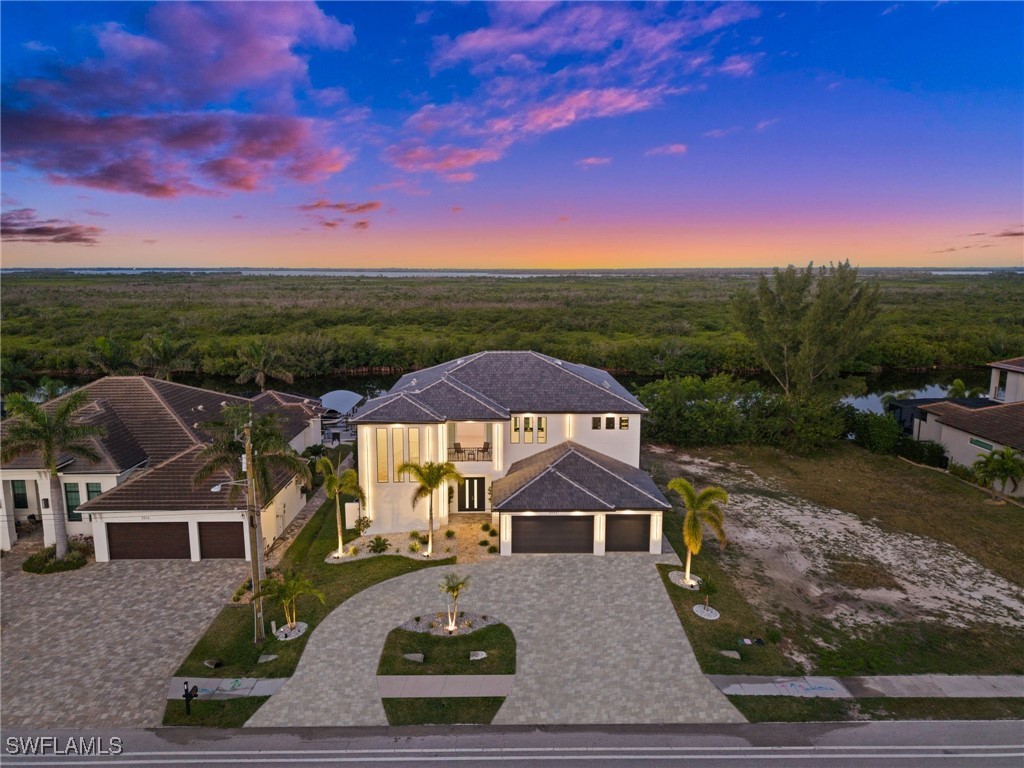 3512 Surfside BLVD