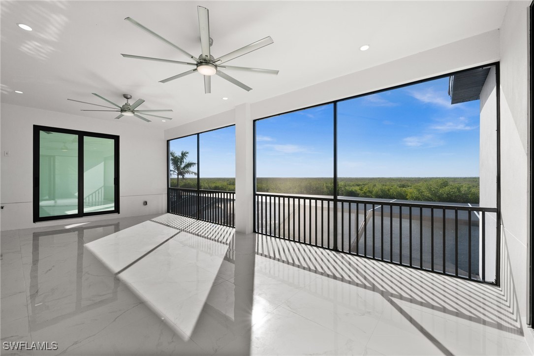 3512 Surfside BLVD