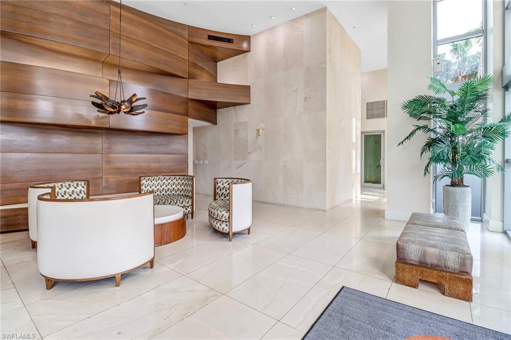 3000 Oasis Grand BLVD # 2107