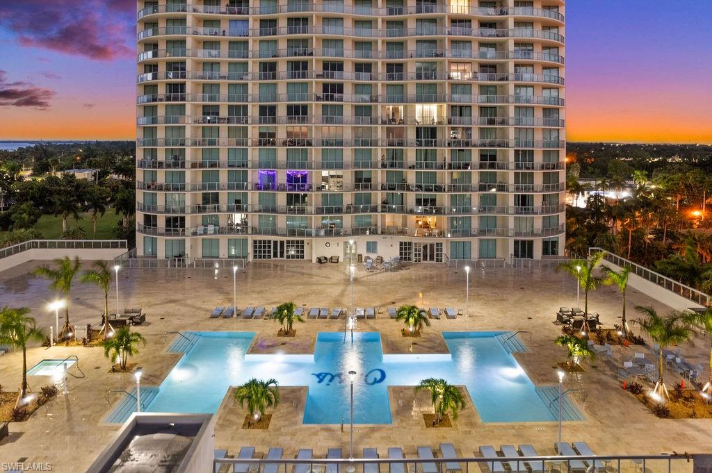 3000 Oasis Grand BLVD # 2107