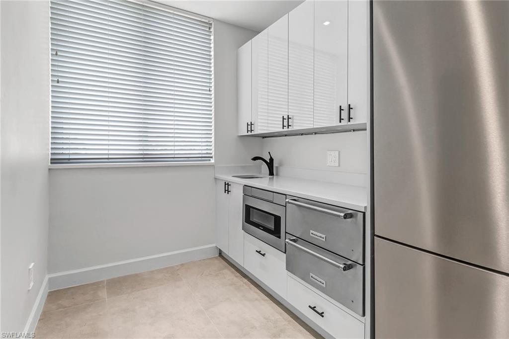 3000 Oasis Grand BLVD # 2107