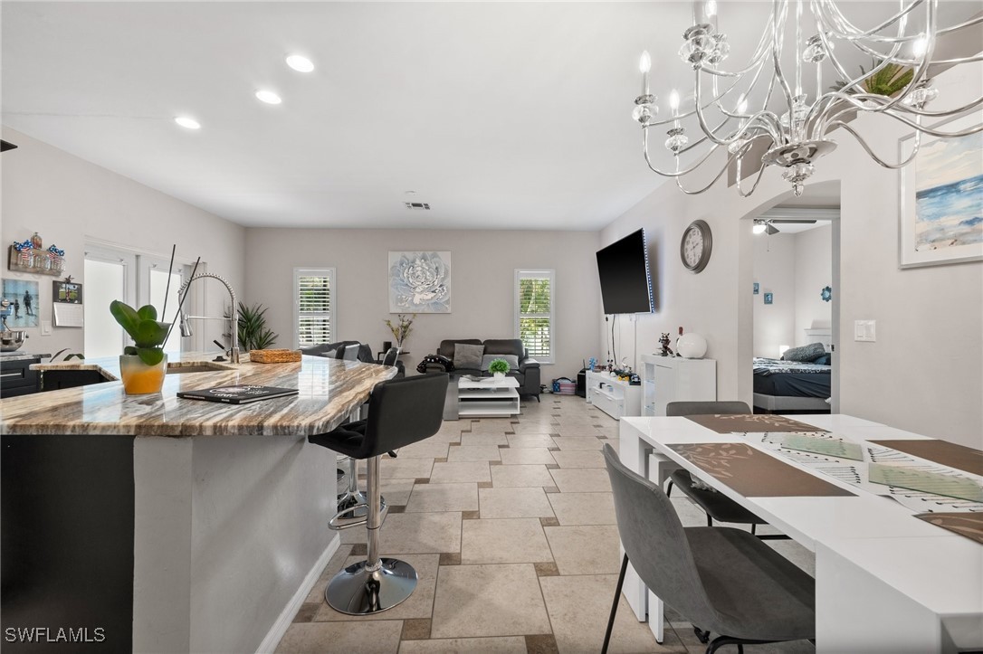 2017 Cape Coral PKWY W