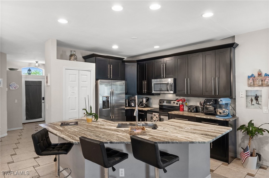 2017 Cape Coral PKWY W