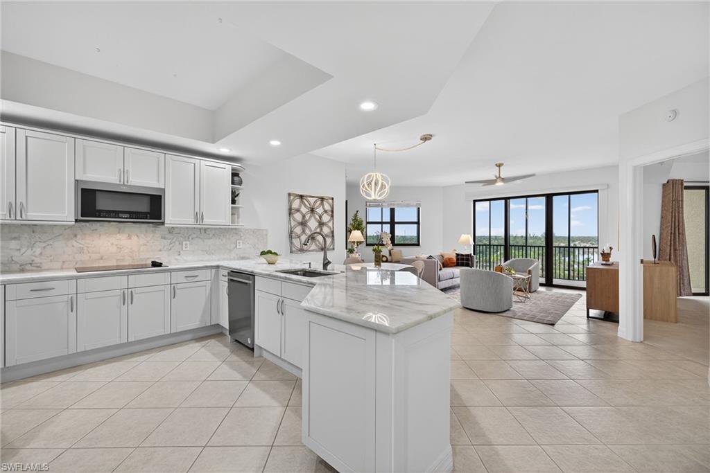 14380 Riva Del Lago DR # 802