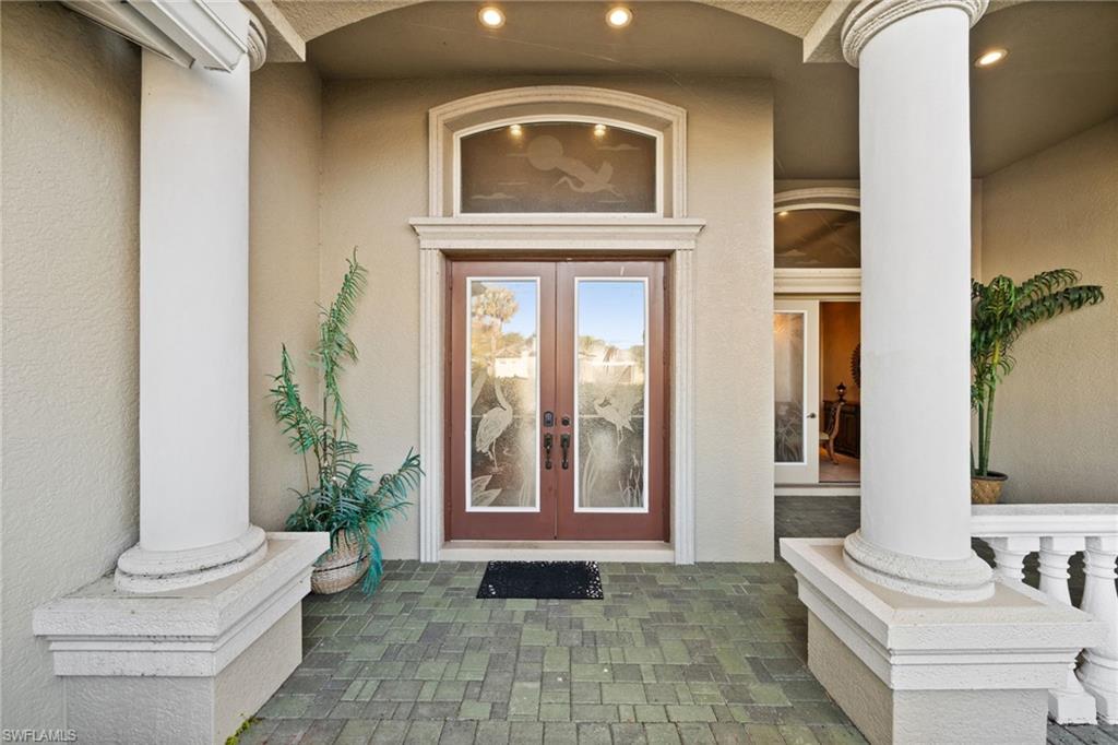 4009 Chiquita BLVD S