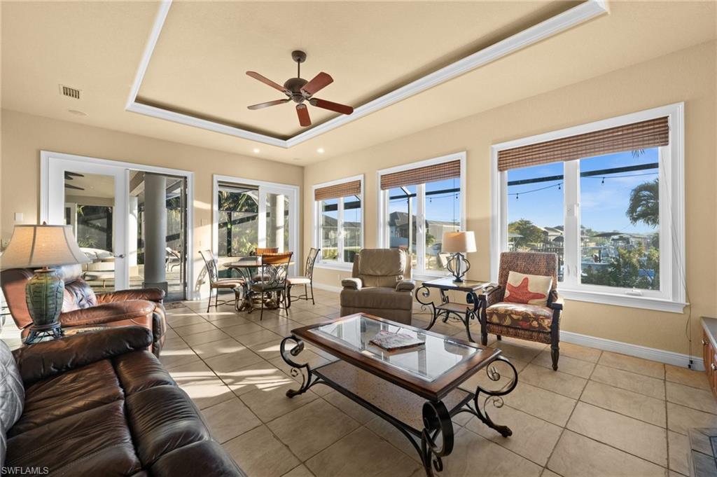 4009 Chiquita BLVD S