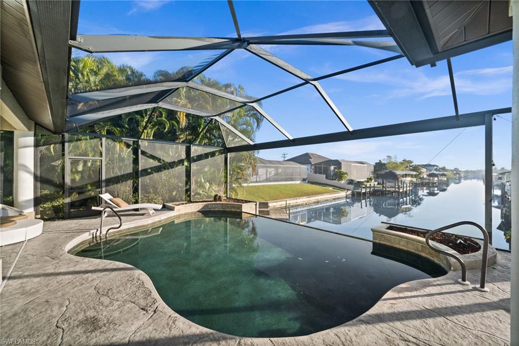 4009 Chiquita BLVD S