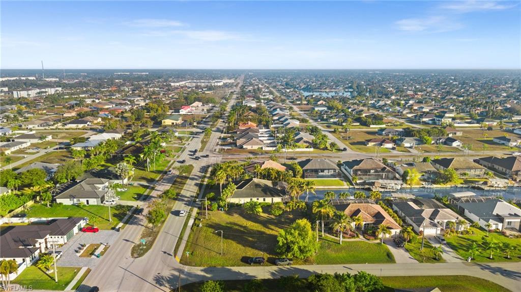 4015 Chiquita BLVD S