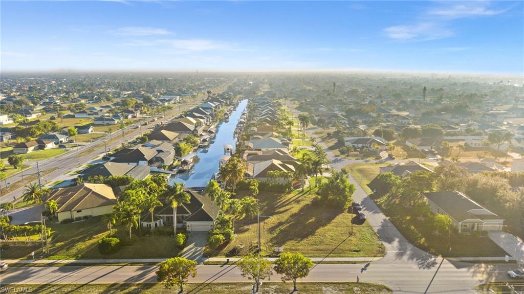 4015 Chiquita BLVD S