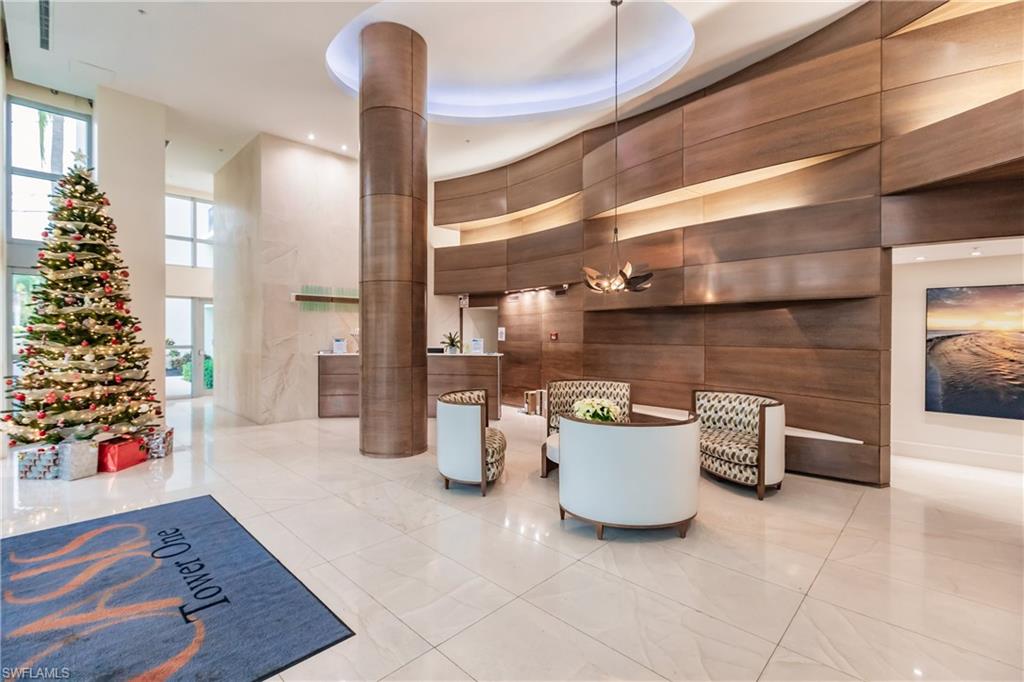 3000 Oasis Grand BLVD 2004