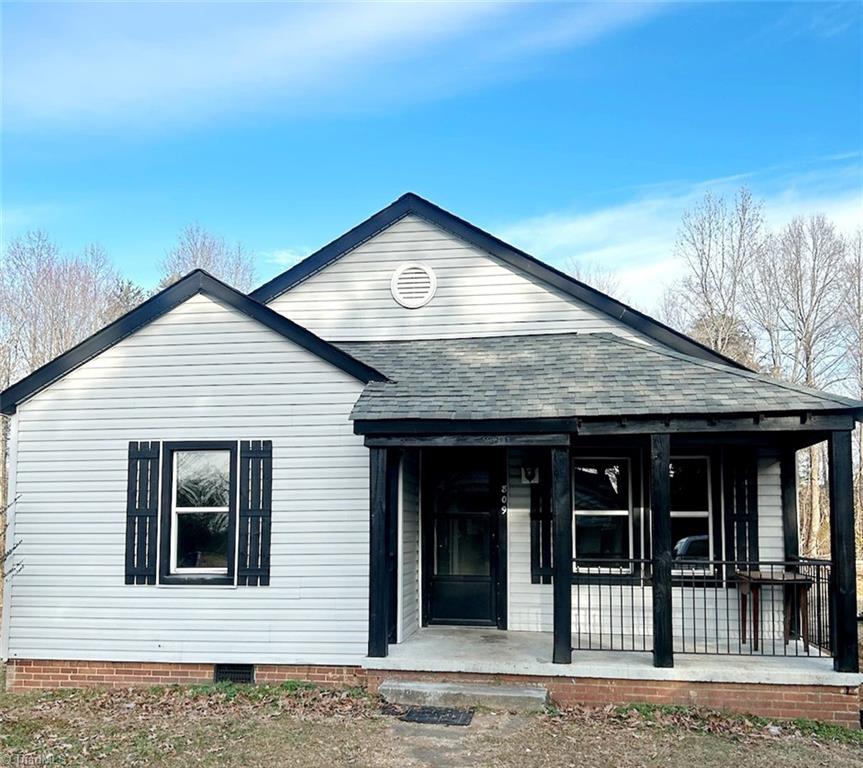 809 Oak Summit Road