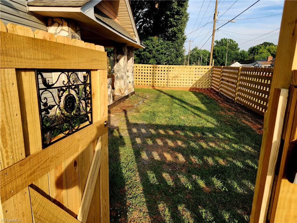 5215 Old Rural Hall Road, Winston-Salem