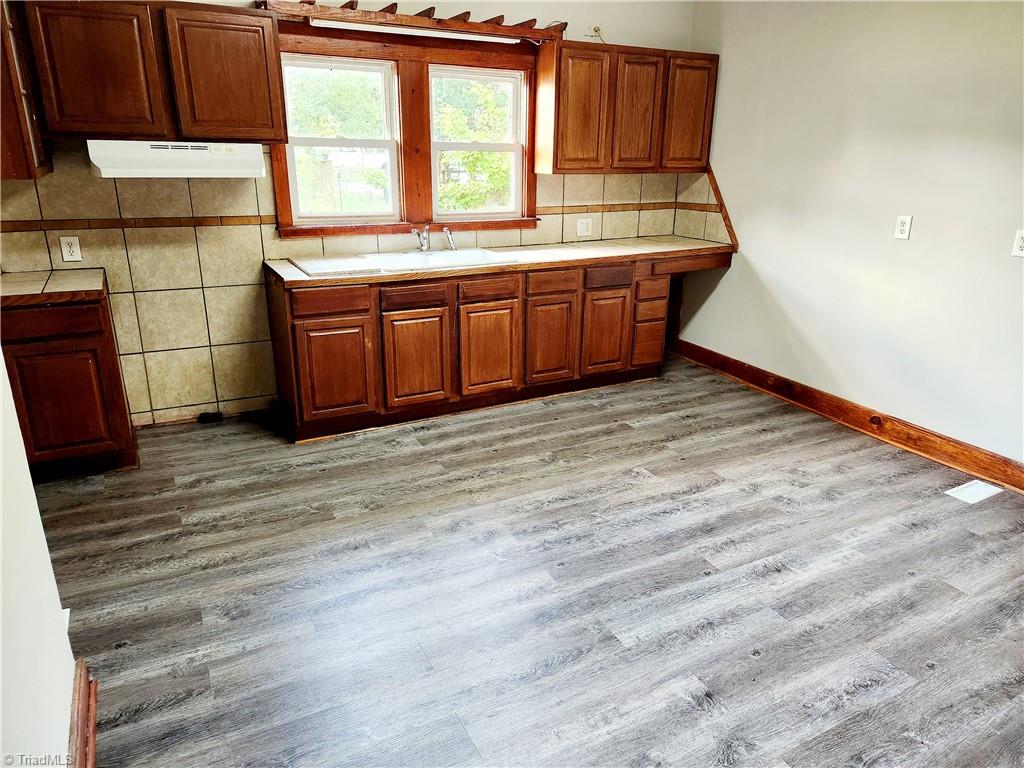 5219 Old Rural Hall Road