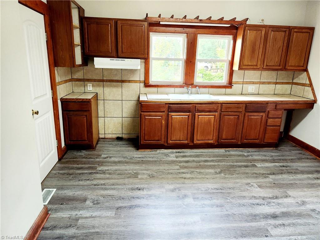 5219 Old Rural Hall Road