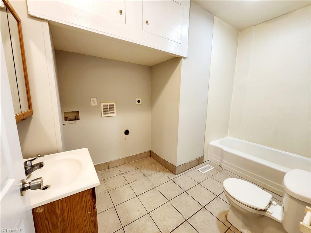 5207 Old Rural Hall Road, Winston-Salem