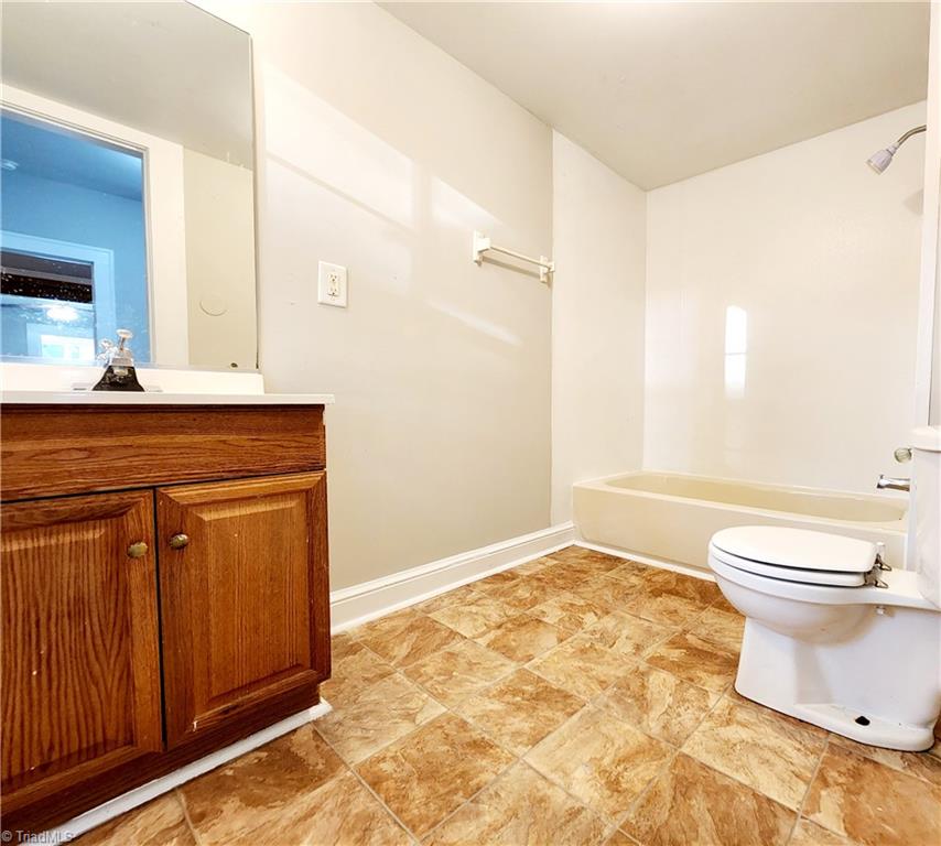 5207 Old Rural Hall Road, Winston-Salem