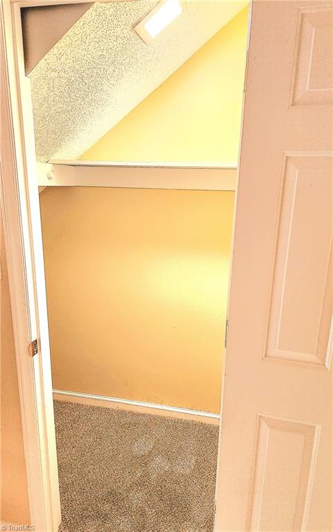 1035 Rock Knoll Court # 211, Winston-Salem Unit: 211