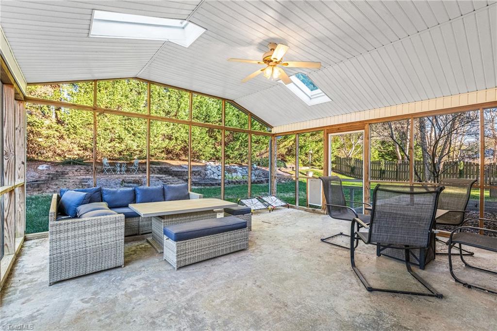 980 LaPlata Drive