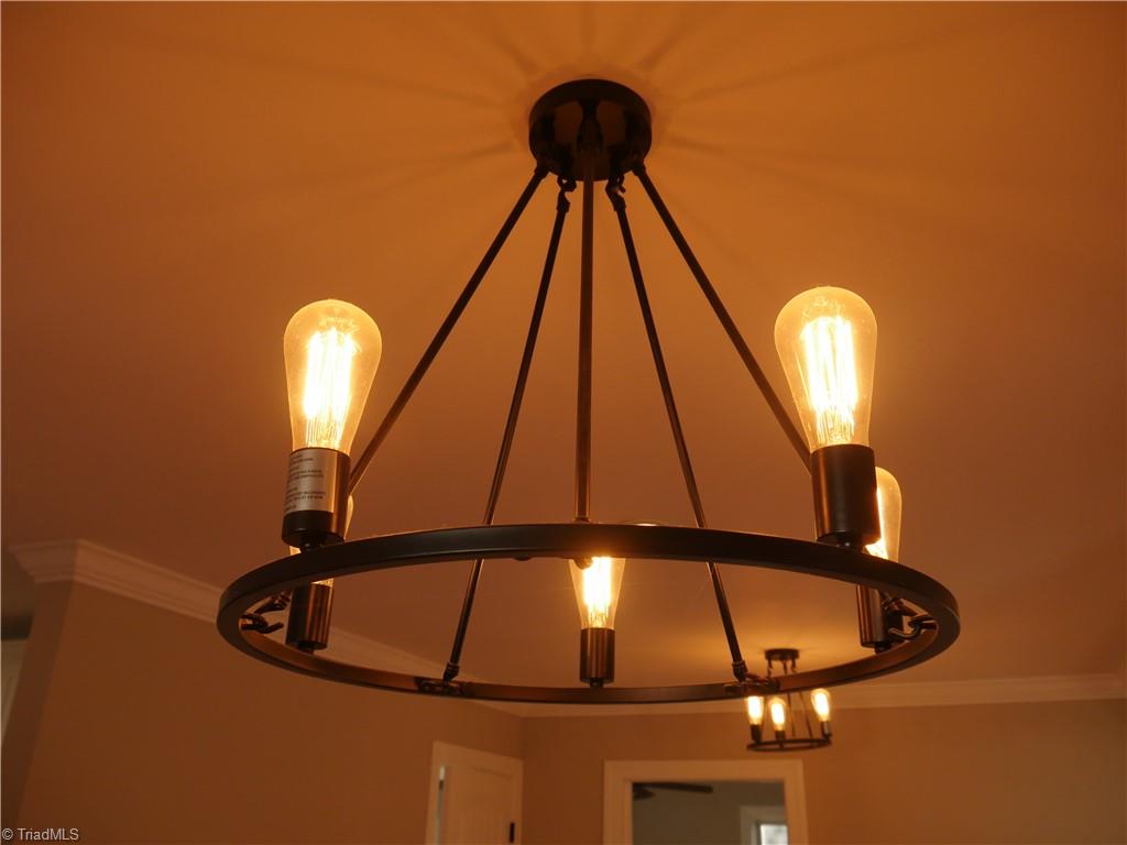 4625 Baux Mountain Road, Winston-Salem