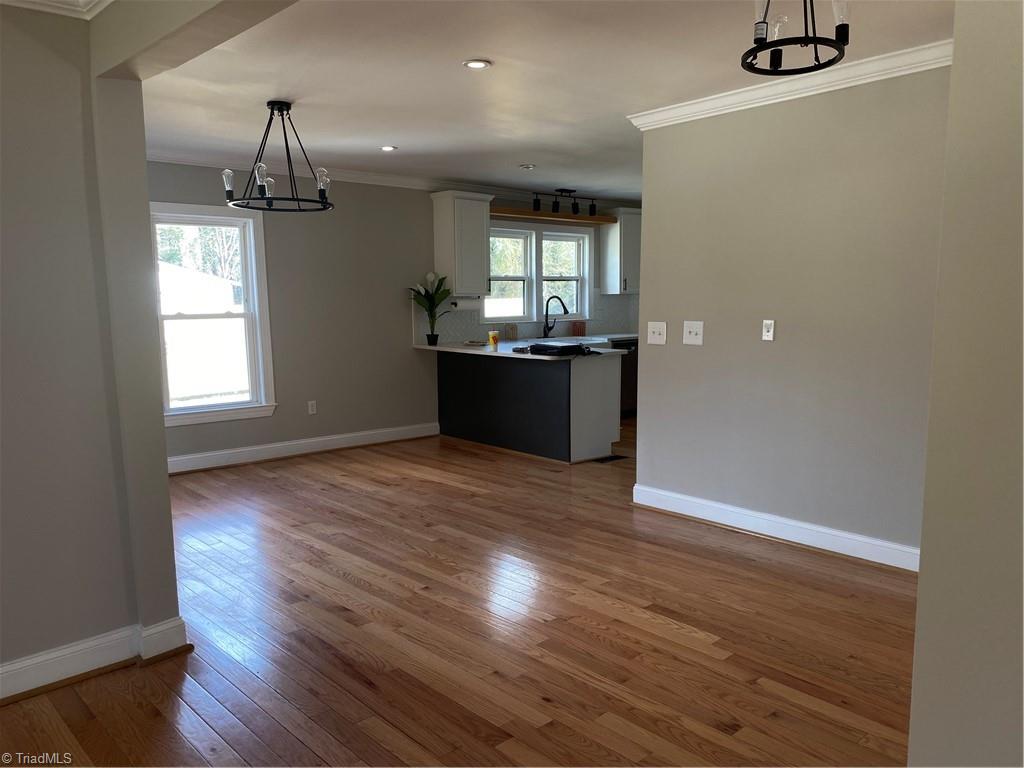 4625 Baux Mountain Road, Winston-Salem