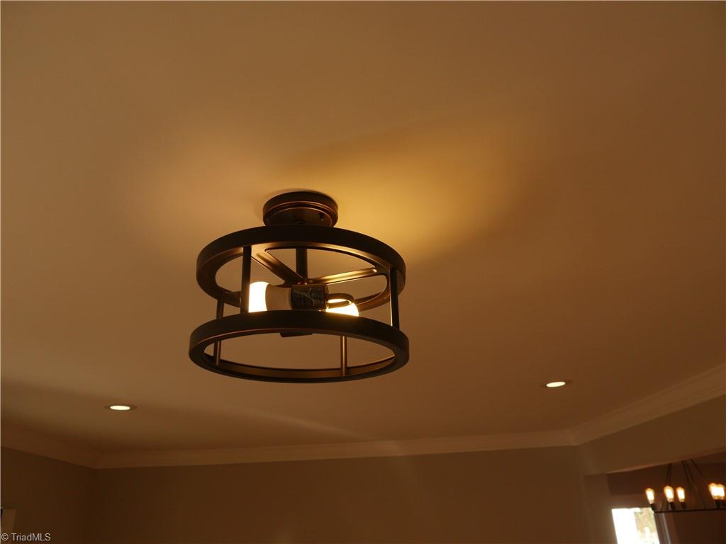 4625 Baux Mountain Road, Winston-Salem