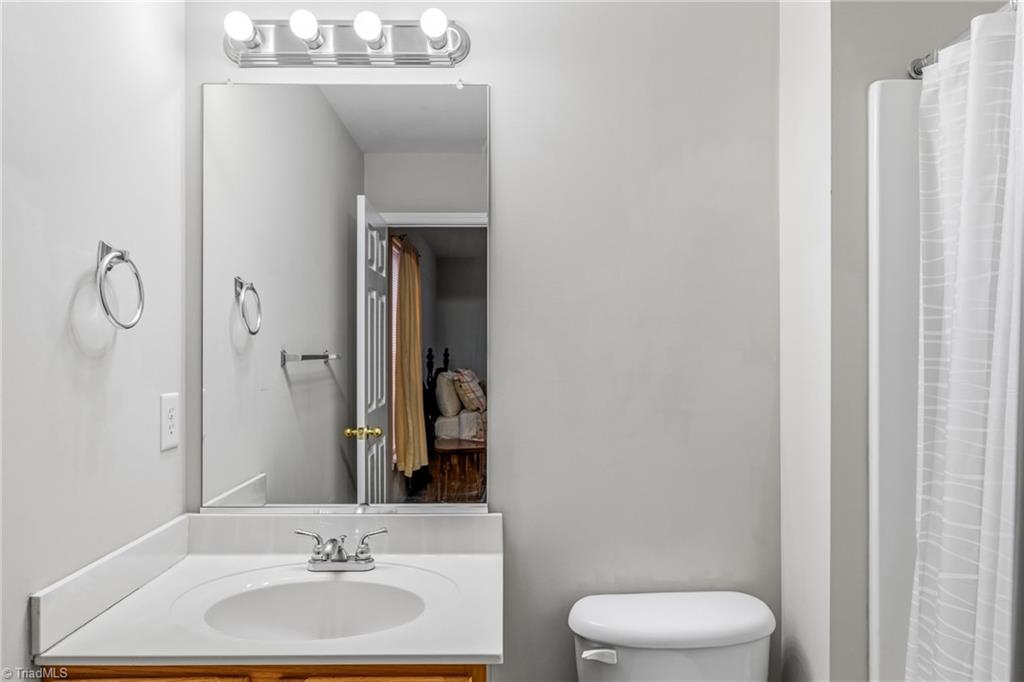 2033 Tea Berry Court, Winston-Salem