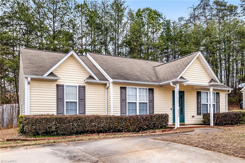 2033 Tea Berry Court, Winston-Salem