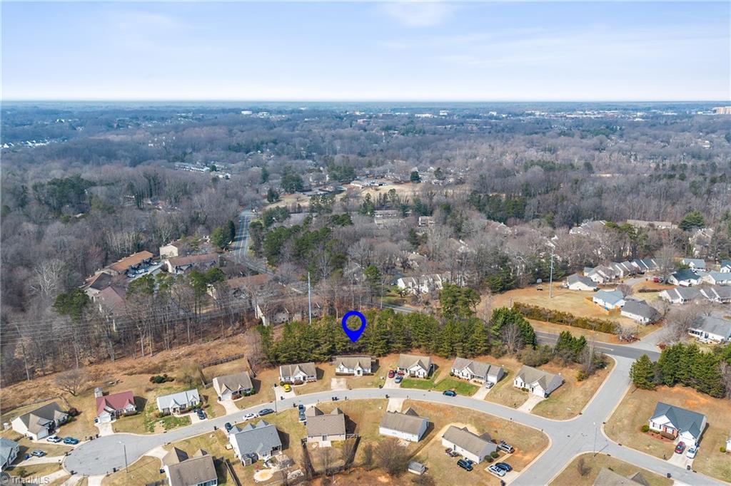 2033 Tea Berry Court, Winston-Salem