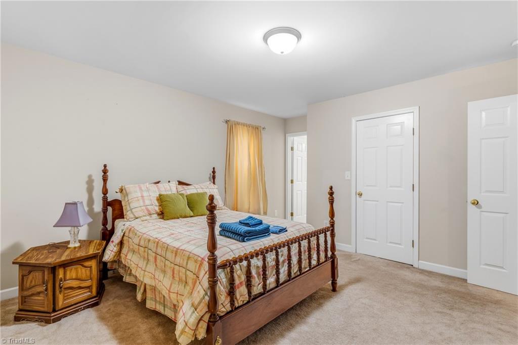 2033 Tea Berry Court, Winston-Salem