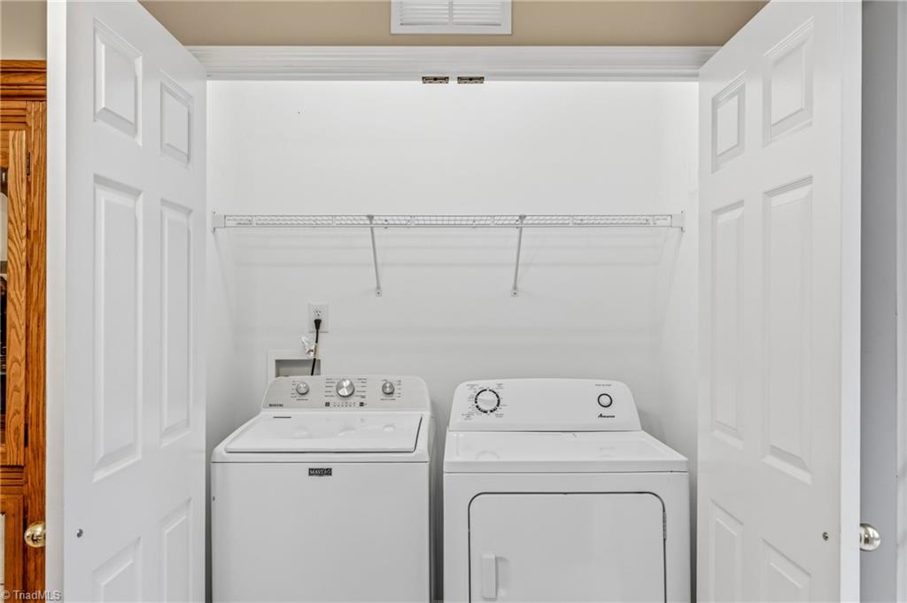 2033 Tea Berry Court, Winston-Salem