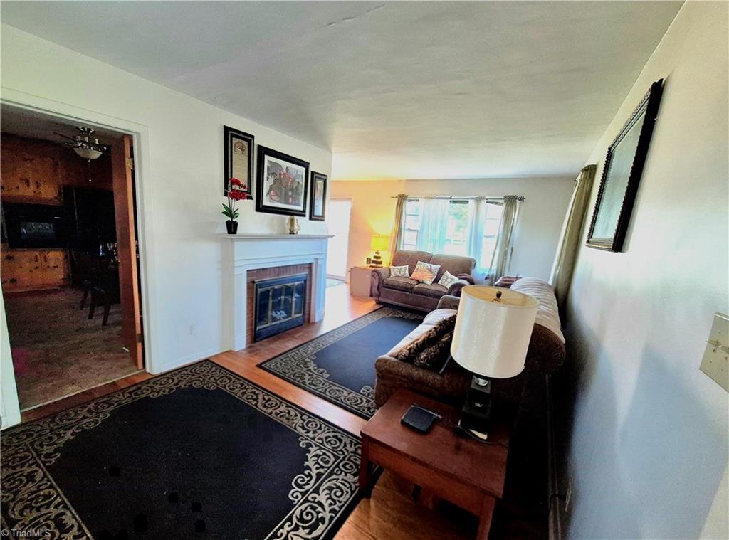 125 Emsley Street, Winston-Salem