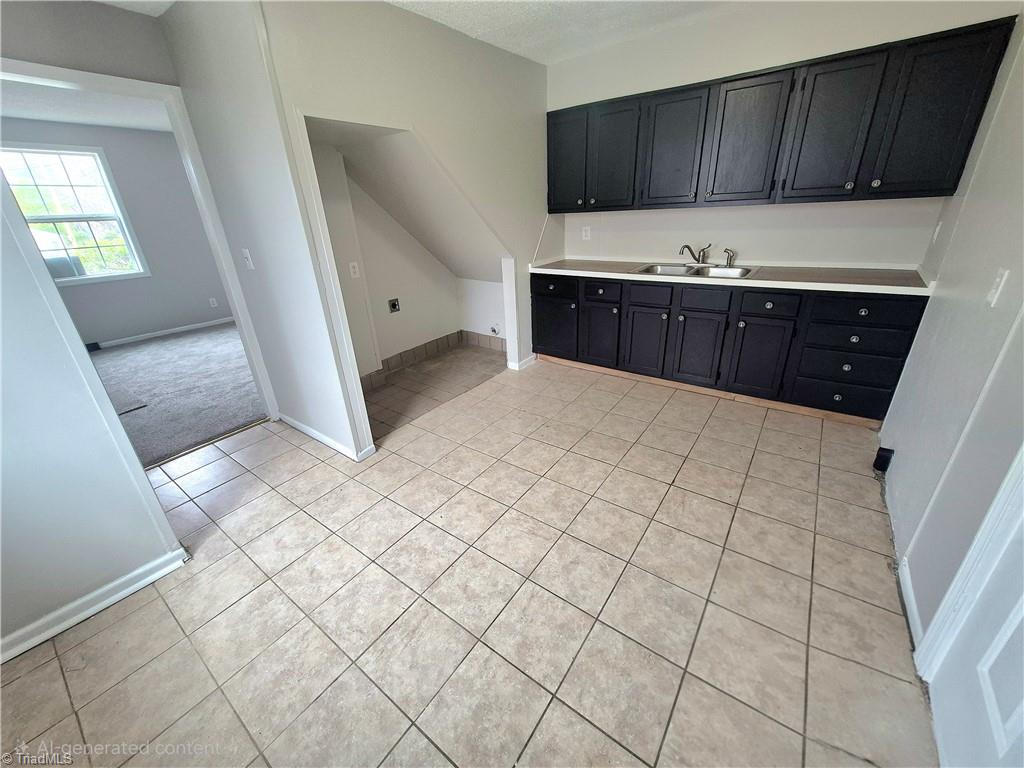 758 Clemmonsville Circle, Winston-Salem