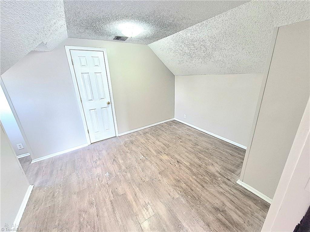 758 Clemmonsville Circle, Winston-Salem