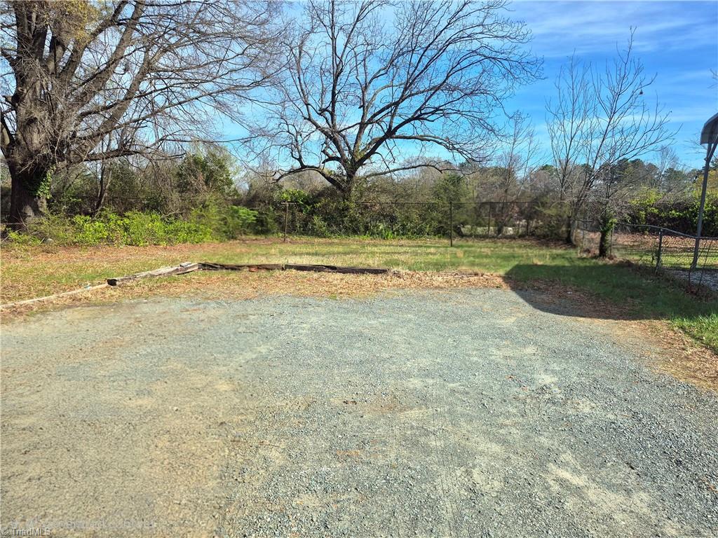 758 Clemmonsville Circle, Winston-Salem