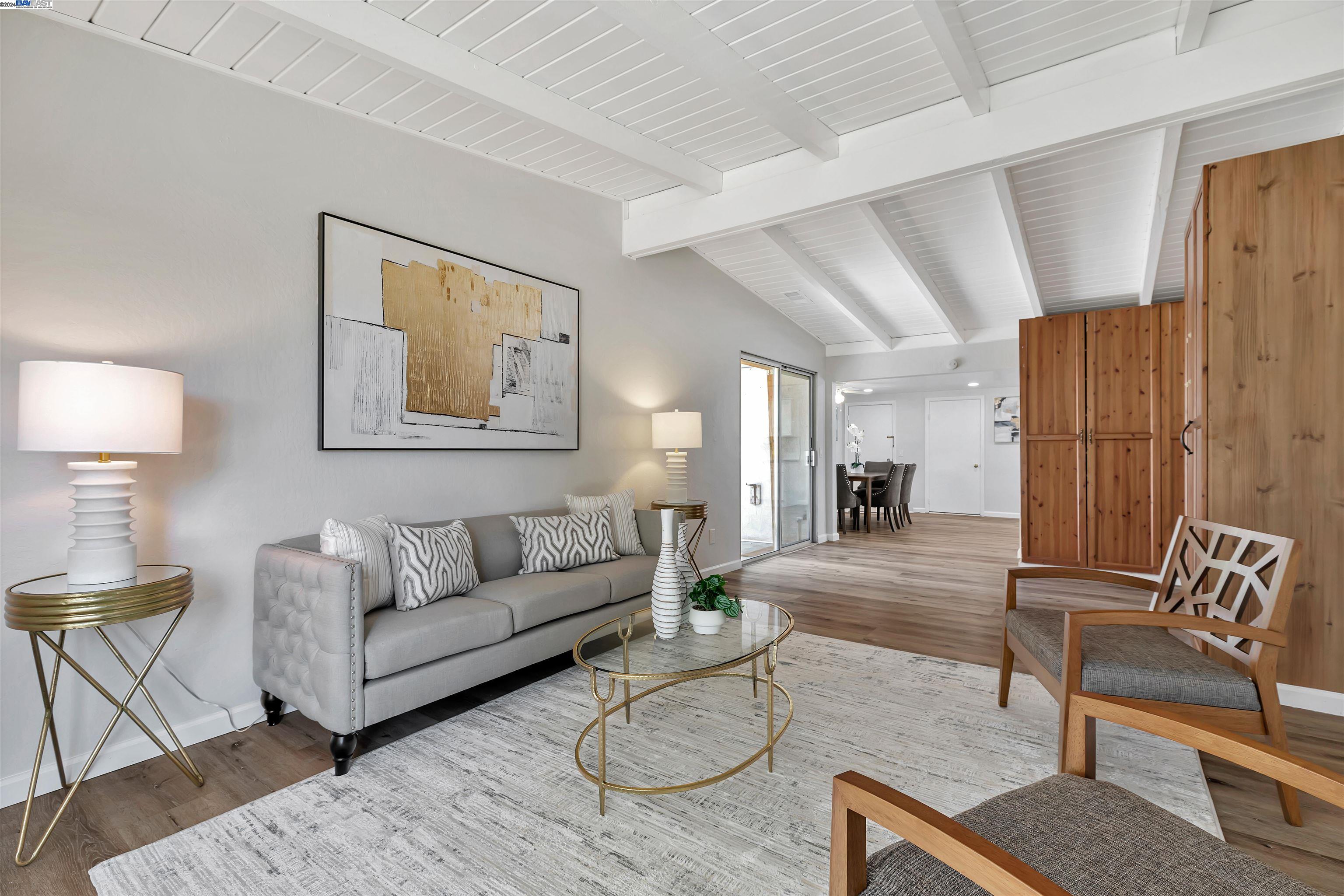 40466 Eaton Ct