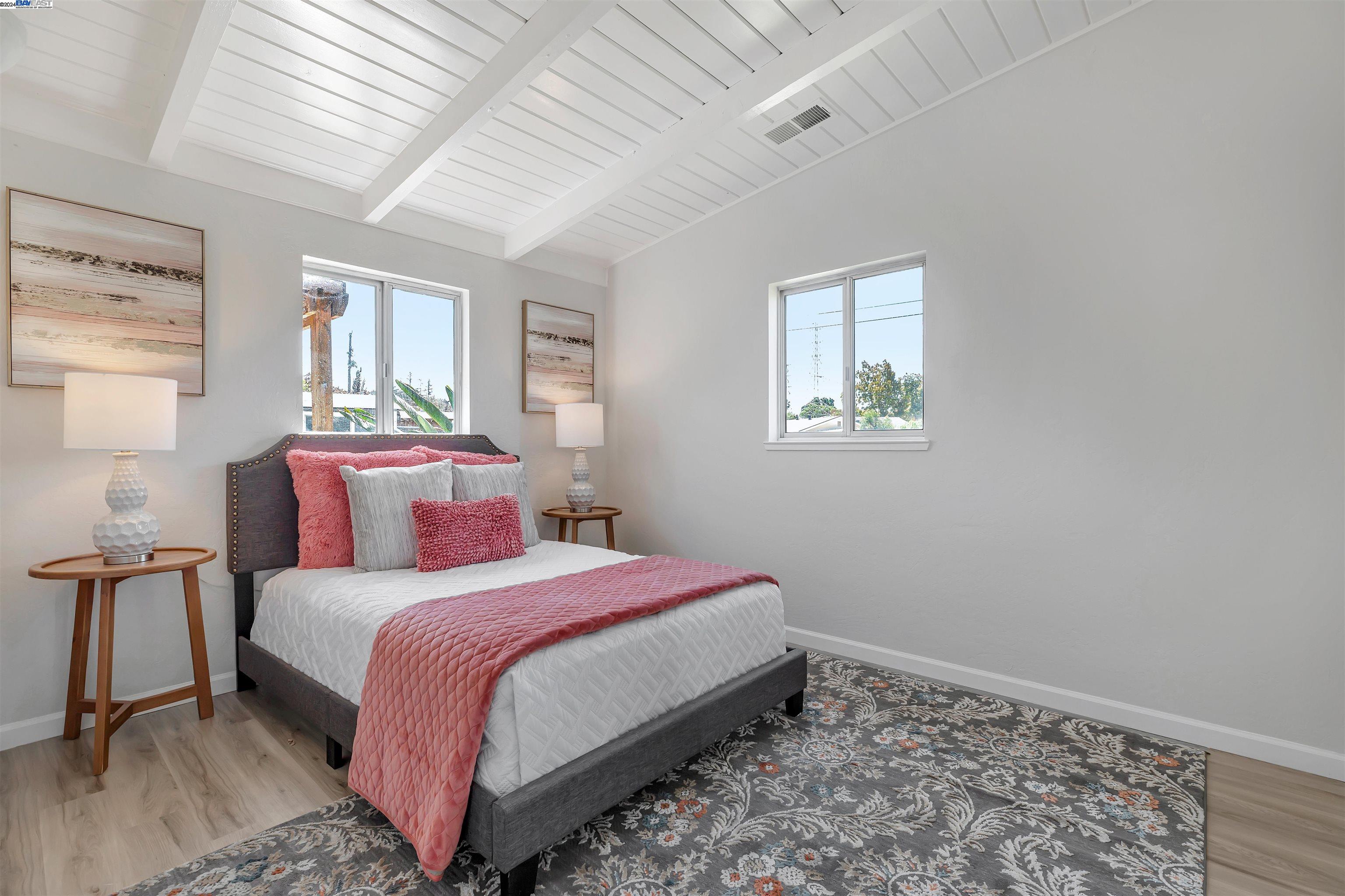 40466 Eaton Ct